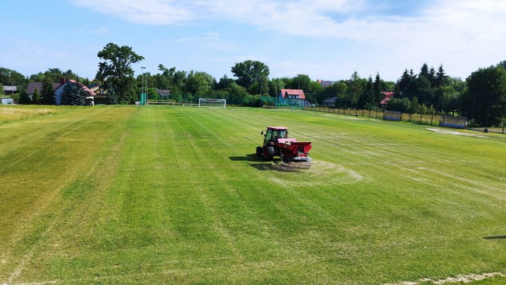 prace renowacyjne na stadionie Grunwaldu