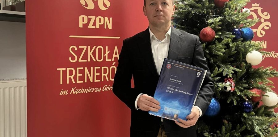 Trener Czesław Rożak z licencją UEFA B