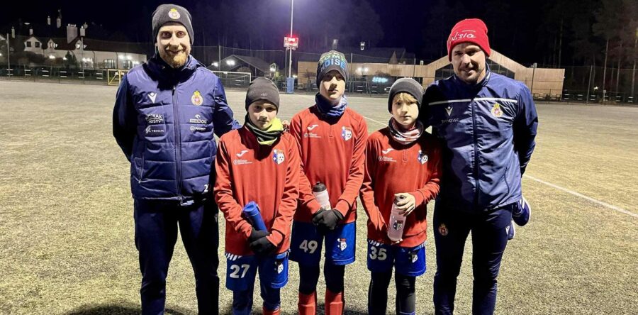 Zawodnicy SP Grunwald na treningach akademii Wisły Kraków!