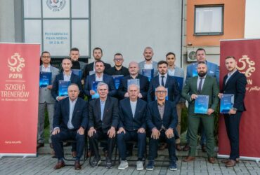 Trener Konrad Bober z licencją UEFA A!