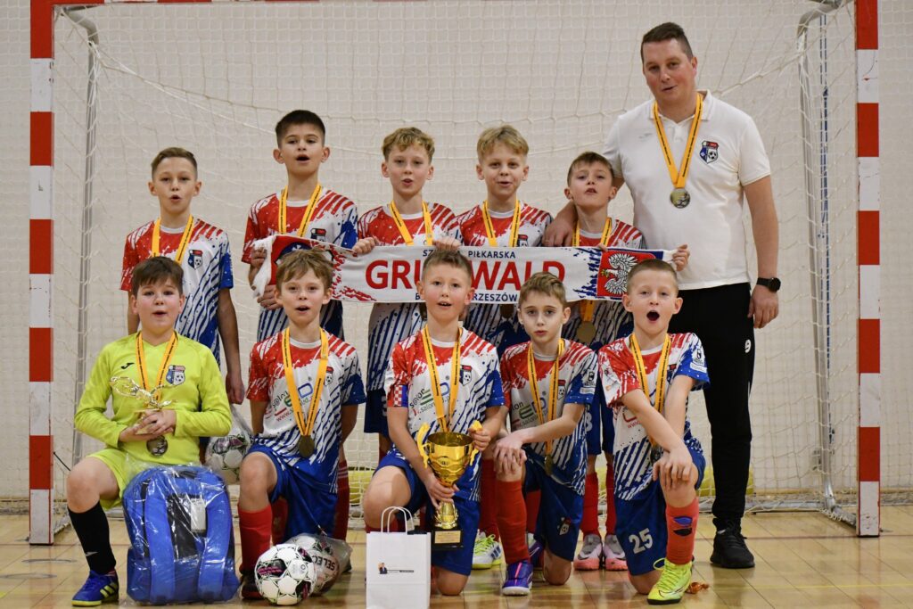 Grunwald Budziwój 2014 v-ce mistrzem Podkarpacia w futsalu!