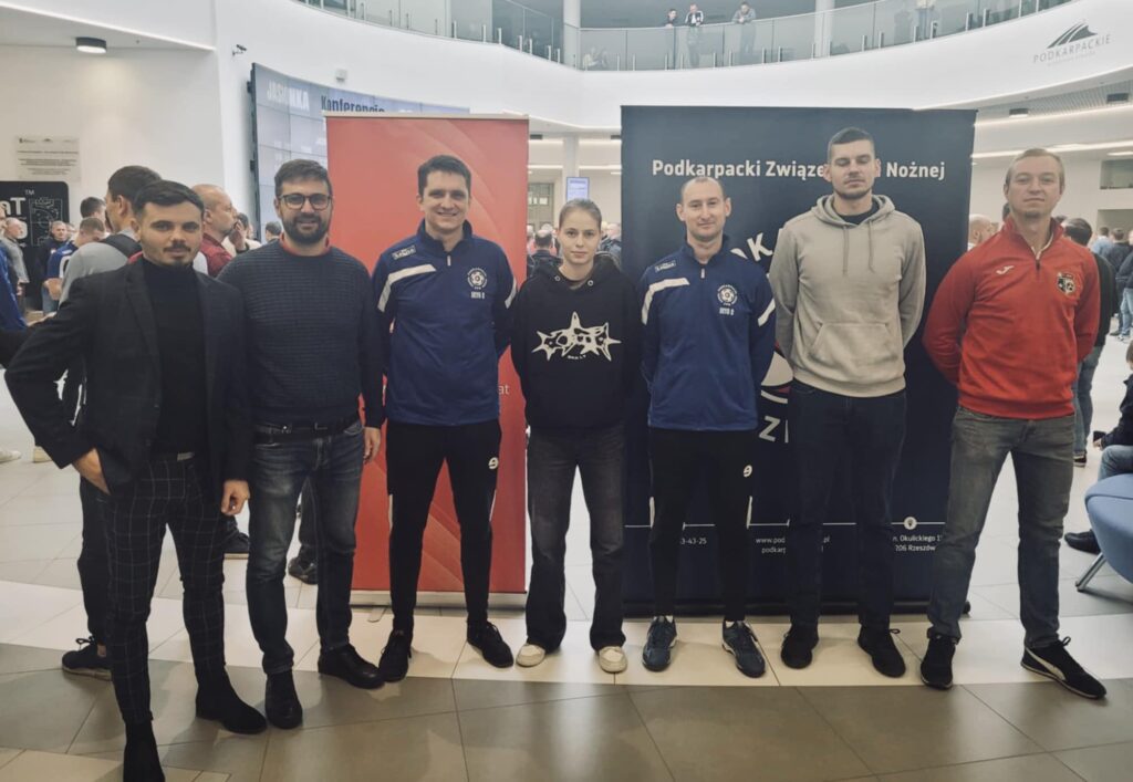 Trenerzy Grunwaldu na konferencji Podkarpackiego ZPN w G2 Arena
