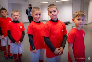 Chłopcy z Grunwaldu eskortowali zawodników Wisły Kraków!