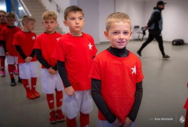 Chłopcy z Grunwaldu eskortowali zawodników Wisły Kraków!