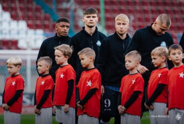 Chłopcy z Grunwaldu eskortowali zawodników Wisły Kraków!